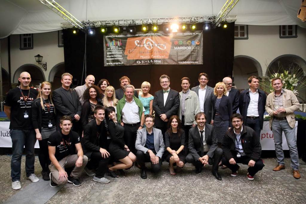 New York Voices, ekipa Arsane in ptujski župan dr. Štefan Čelan Foto: Črtomir Goznik