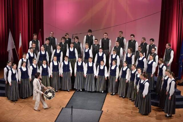 Mešani zbor Sōla latvijske Akademije za kulturo, zborovodja Kaspars Ādamsons, Latvija Foto: Janez Eržen